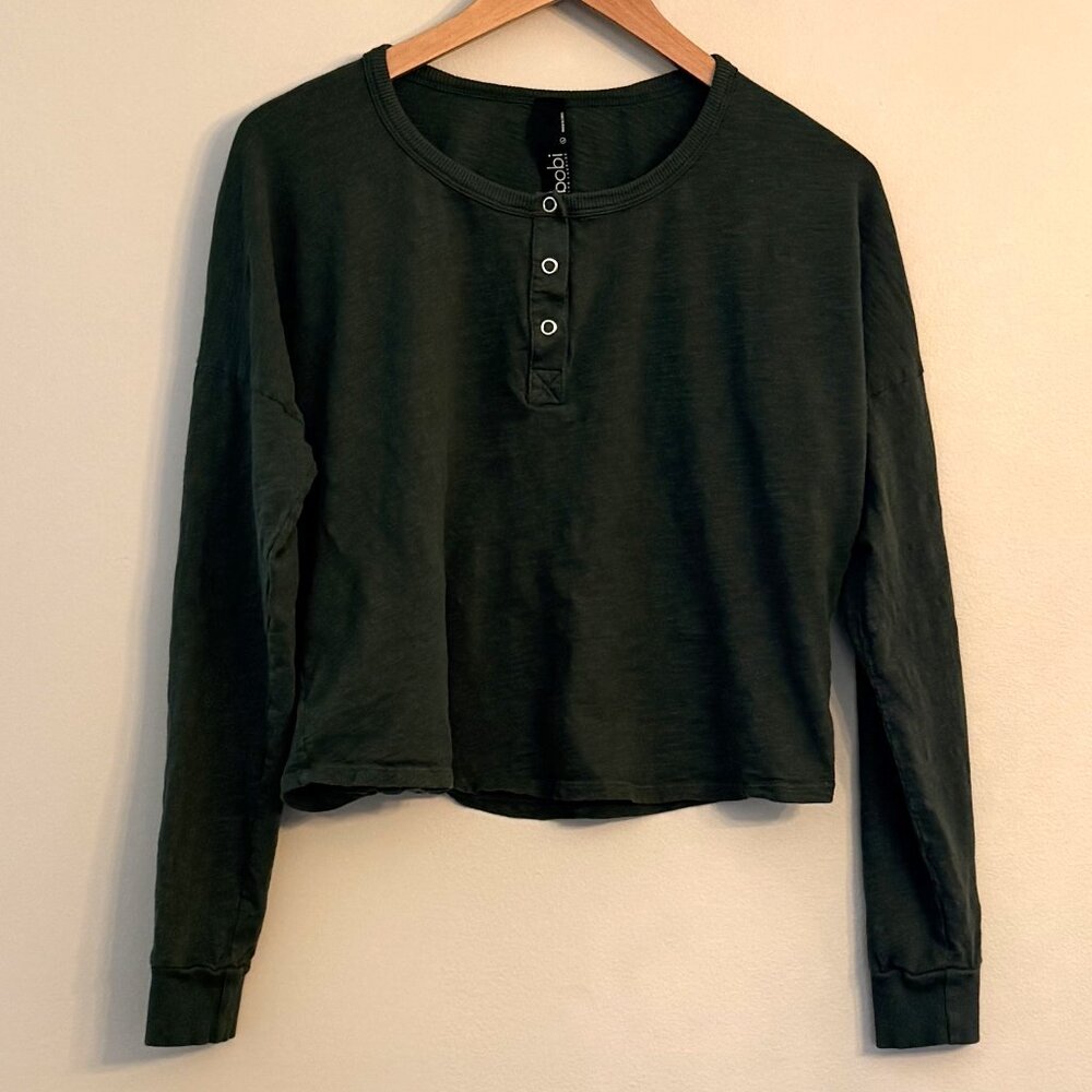 Bobi Los Angeles Women's Cropped Forest Green Long Sleeve Shirt